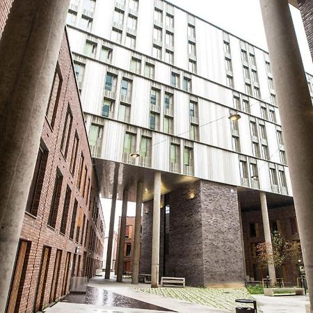 Paradise Village Coventry Exteriör bild